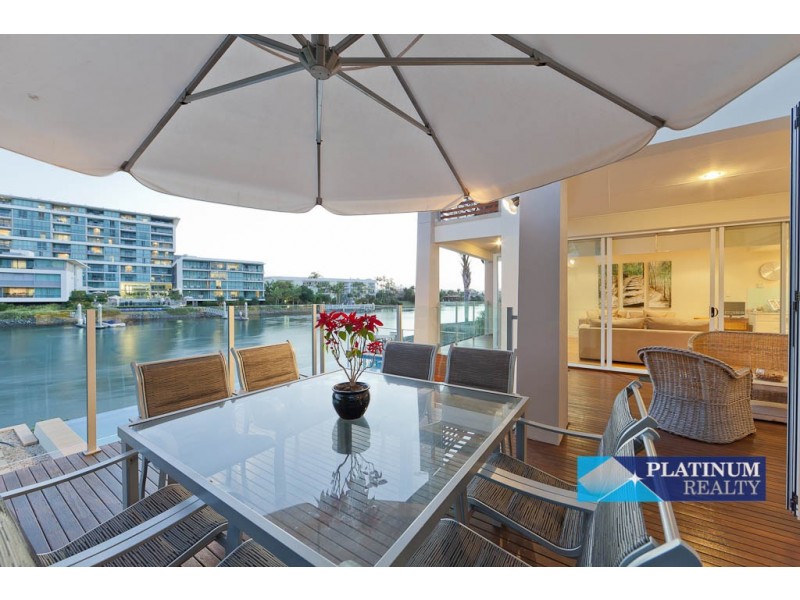 Broadbeach Waters QLD 4218