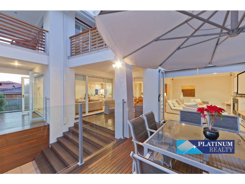 Broadbeach Waters QLD 4218