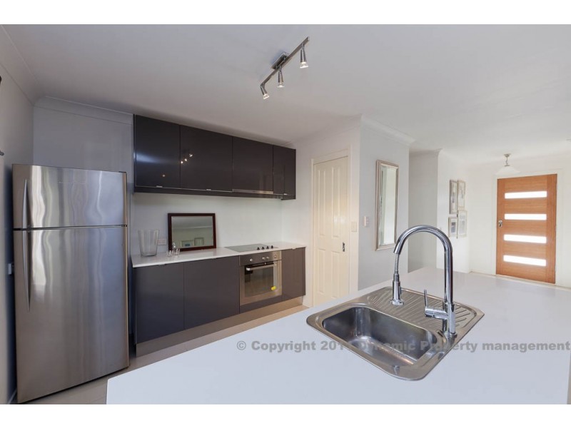 1 Intrepid Drive, Mermaid Waters QLD 4218