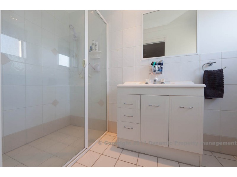 1 Intrepid Drive, Mermaid Waters QLD 4218