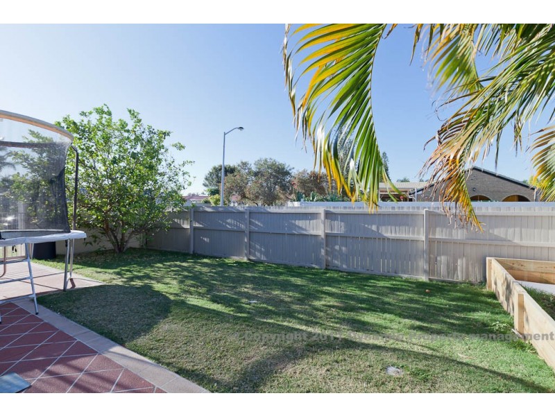 1 Intrepid Drive, Mermaid Waters QLD 4218