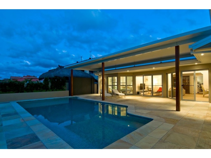 Broadbeach Waters QLD 4218