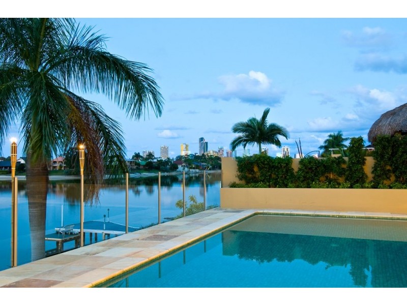 Broadbeach Waters QLD 4218