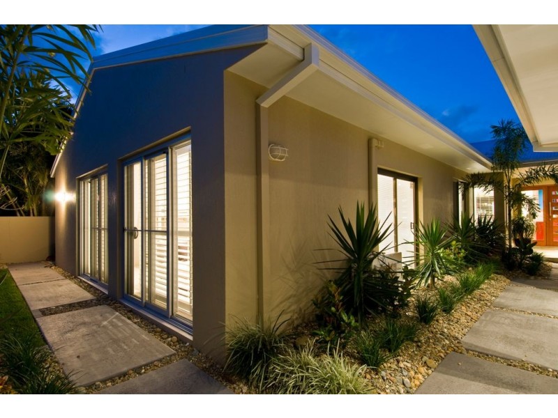 Broadbeach Waters QLD 4218