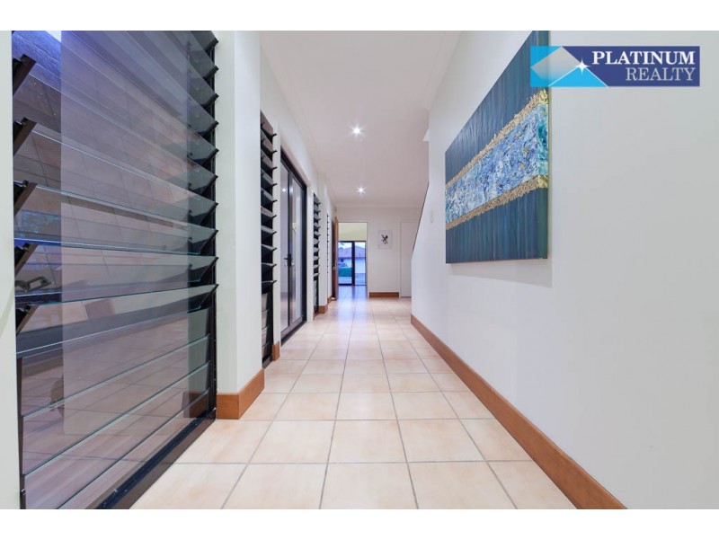 Broadbeach Waters QLD 4218