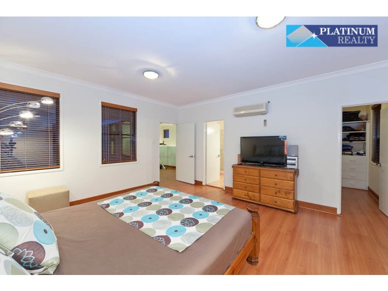 Broadbeach Waters QLD 4218