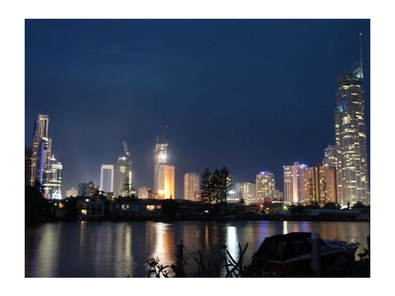 207/32-34 Paradise Island, Surfers Paradise QLD 4217