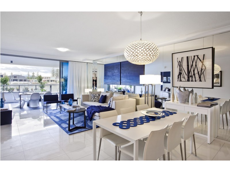 111/32-34 Paradise Island, Surfers Paradise QLD 4217