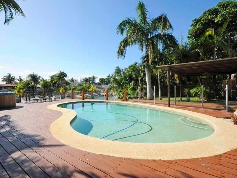 Mermaid Waters QLD 4218