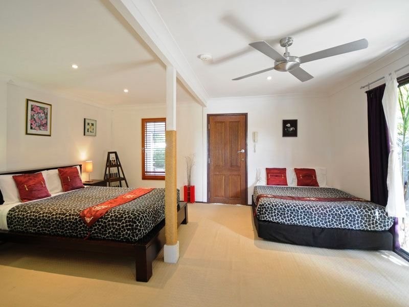 Mermaid Waters QLD 4218