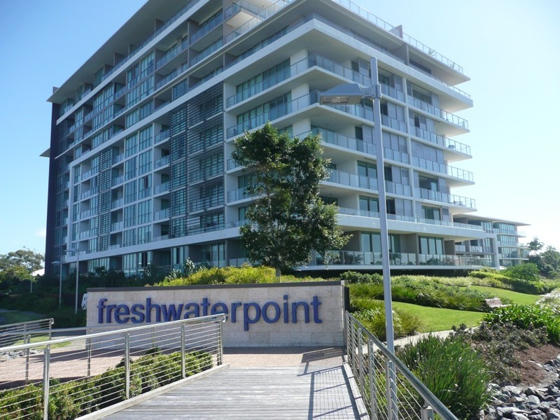 Broadbeach Waters QLD 4218