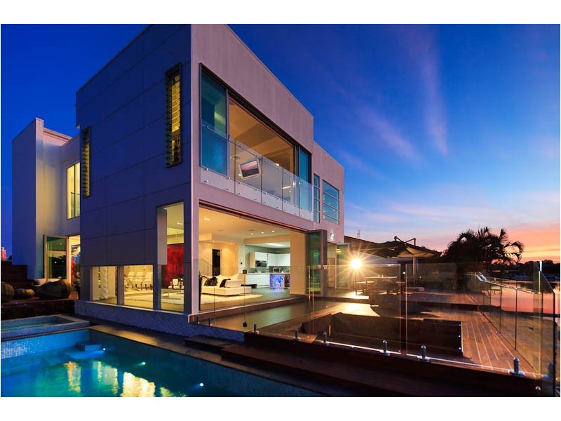 Broadbeach Waters QLD 4218