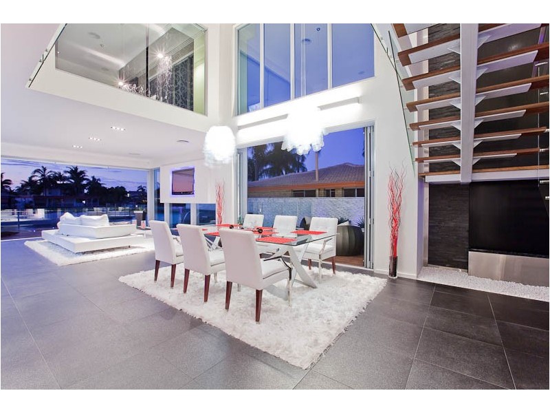 Broadbeach Waters QLD 4218