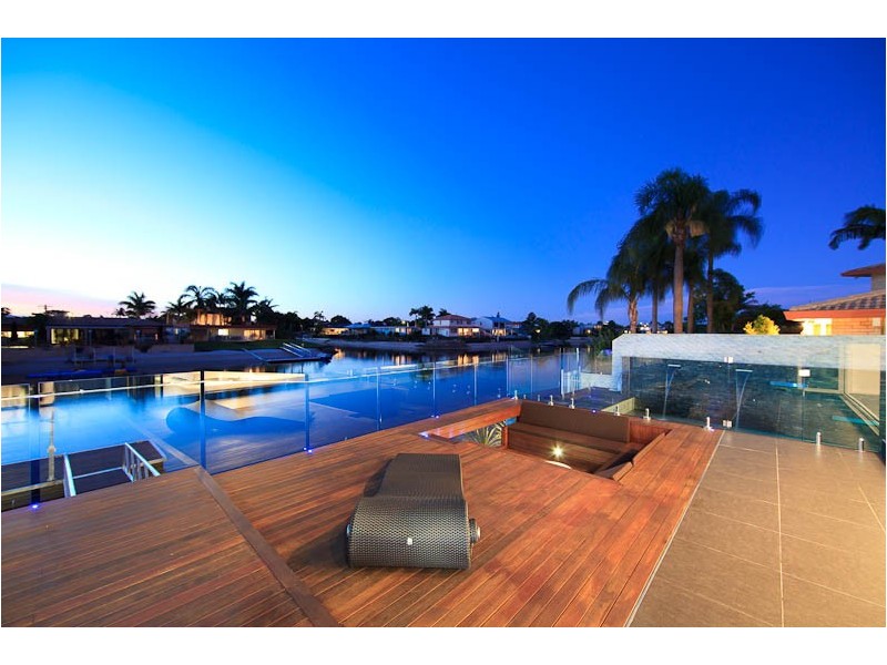 Broadbeach Waters QLD 4218