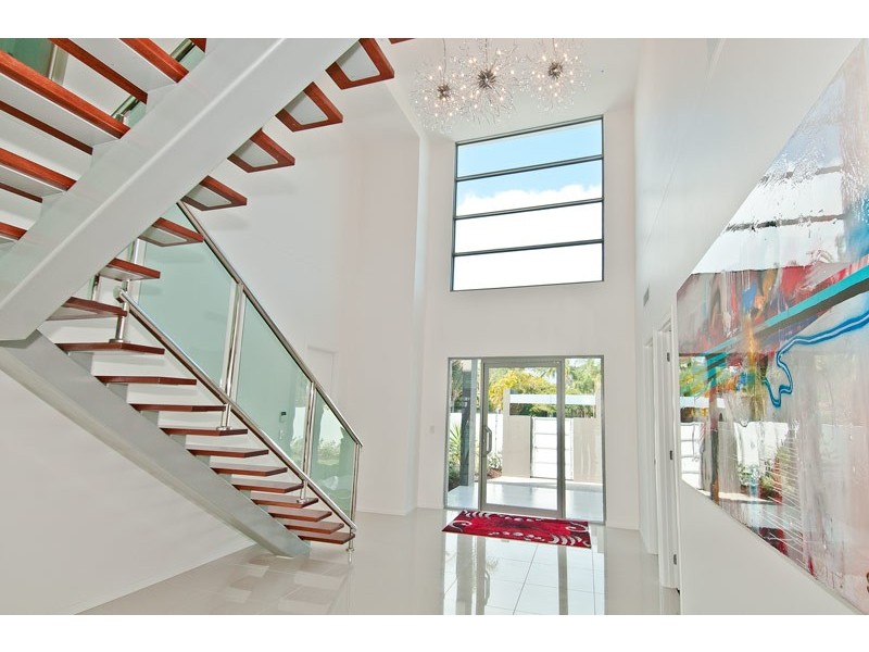 Broadbeach Waters QLD 4218