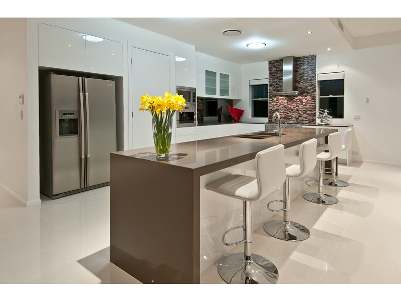 Broadbeach Waters QLD 4218