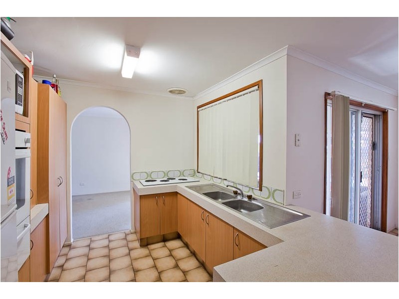 115 Hooker Boulevard, Broadbeach Waters QLD 4218