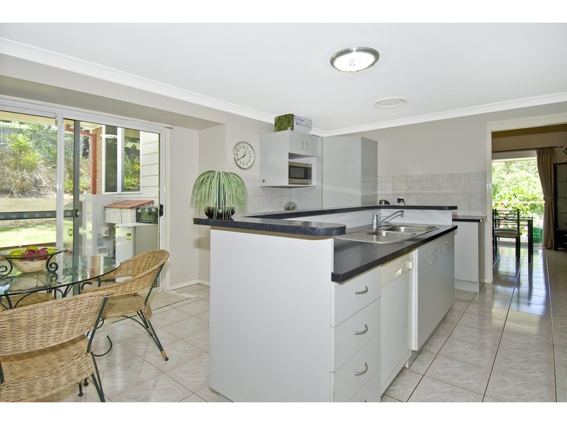 19 Castile, Edens Landing QLD 4207