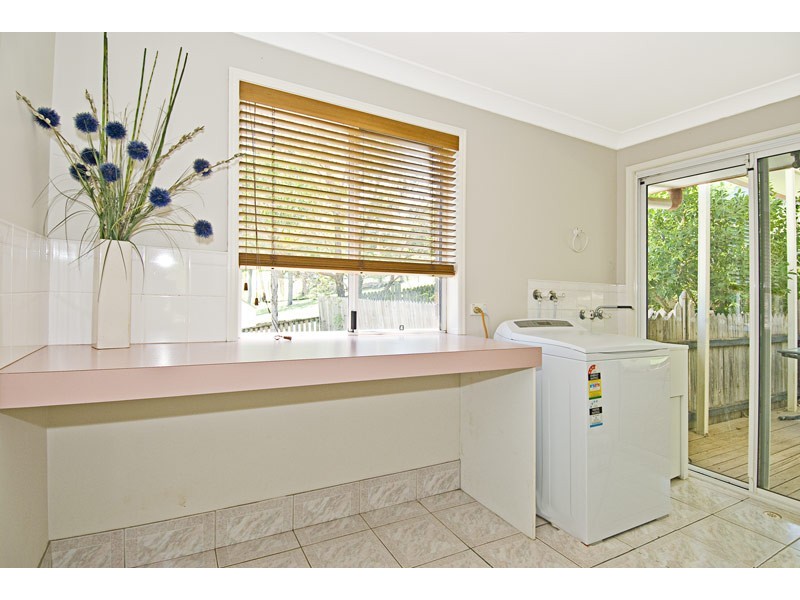 19 Castile, Edens Landing QLD 4207