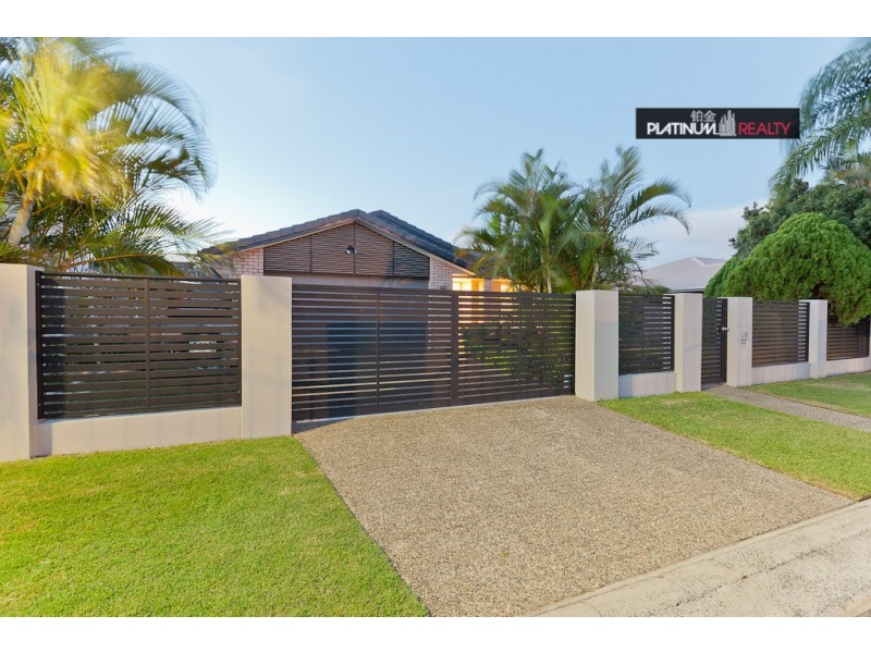 119 Santa Cruz Blvd, Clear Island Waters QLD 4226