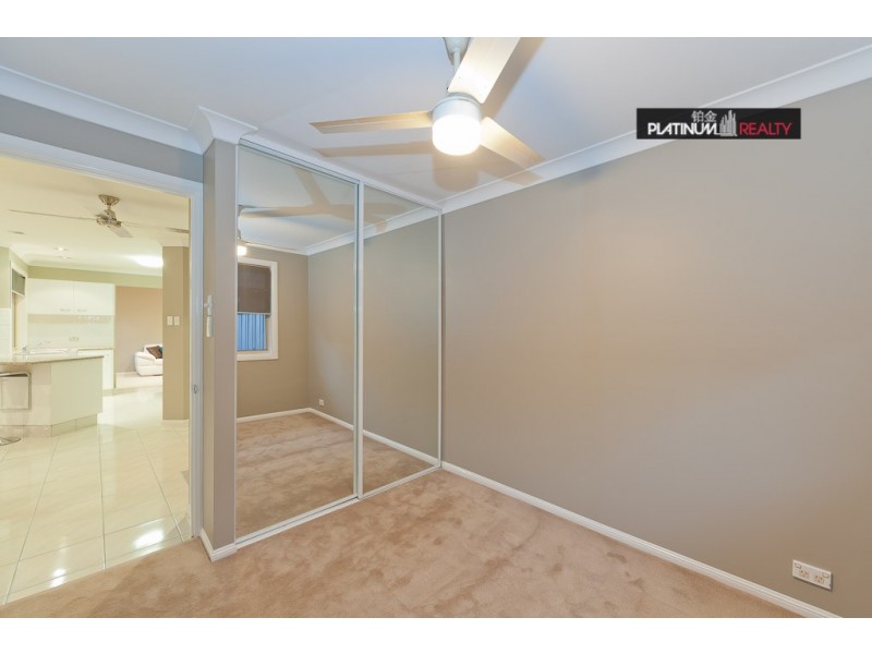 119 Santa Cruz Blvd, Clear Island Waters QLD 4226