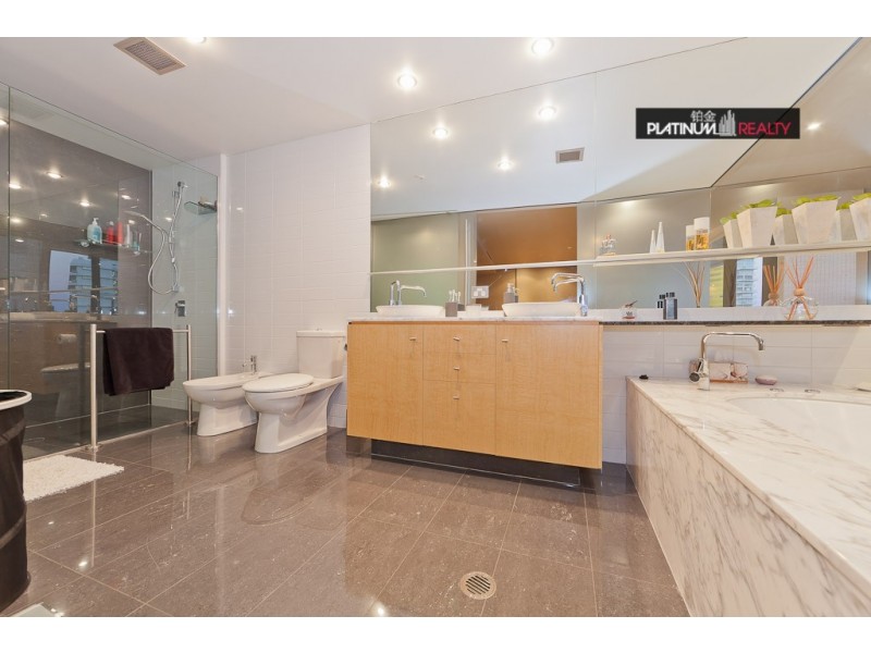 Broadbeach QLD 4218