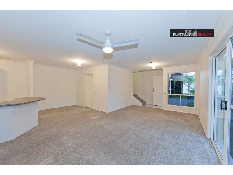 17/35 Killarney Avenue, Robina QLD 4226
