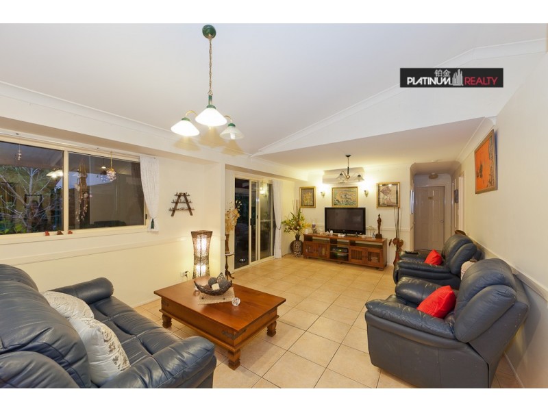 12 Grissom Court, Worongary QLD 4213