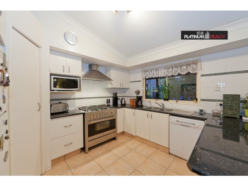 12 Grissom Court, Worongary QLD 4213