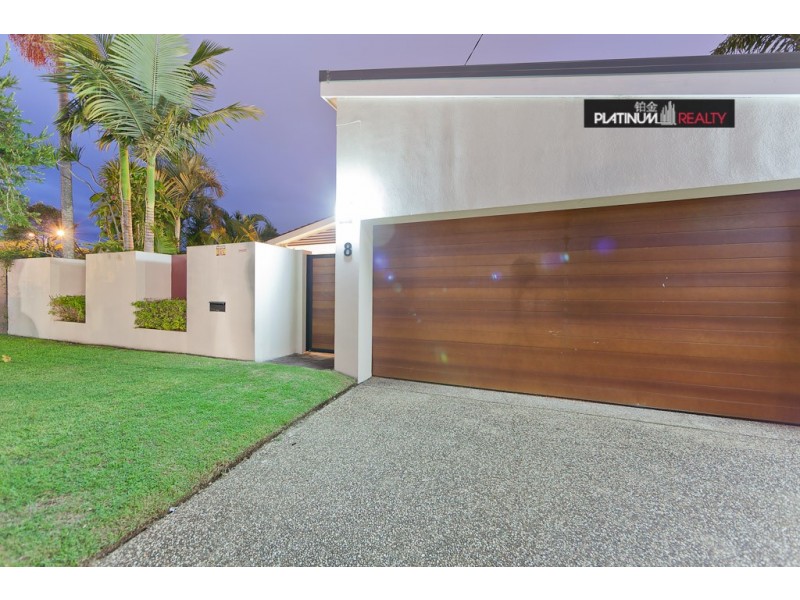 8 Coogeen Street, Sorrento QLD 4217