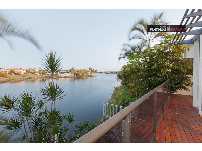 6 Key Biscayne, Clear Island Waters QLD 4226