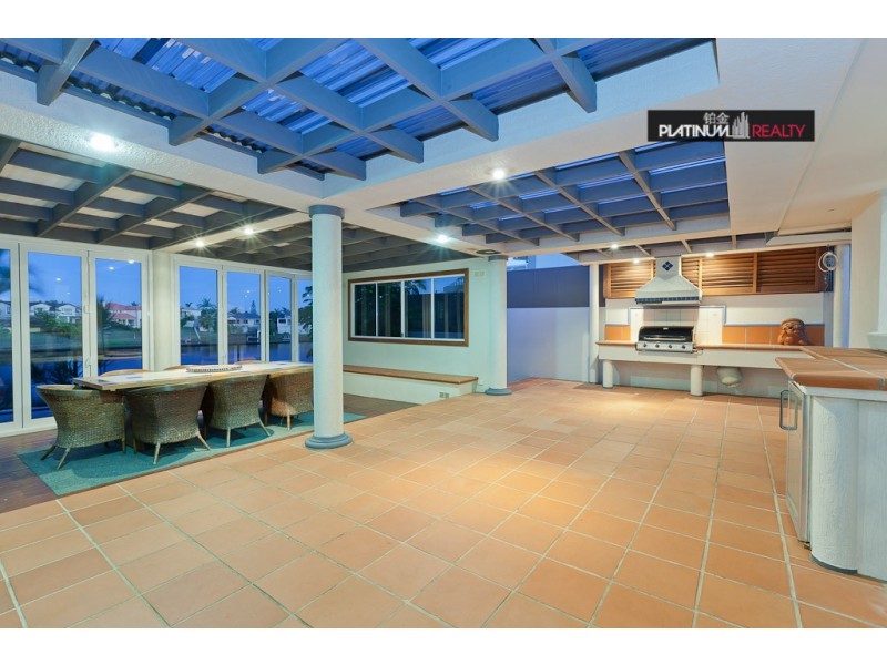 6 Key Biscayne, Clear Island Waters QLD 4226