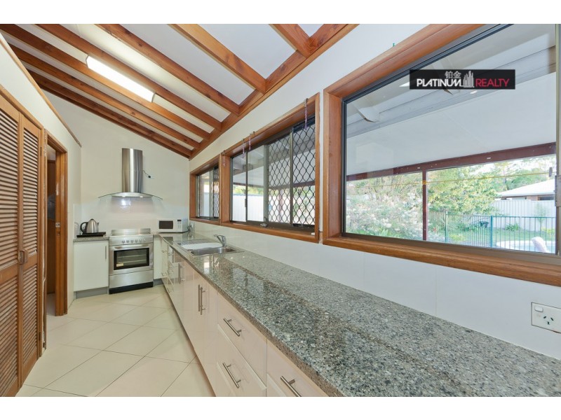 216 Cotlew Street, Ashmore QLD 4214