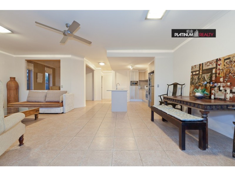 Carrara QLD 4211