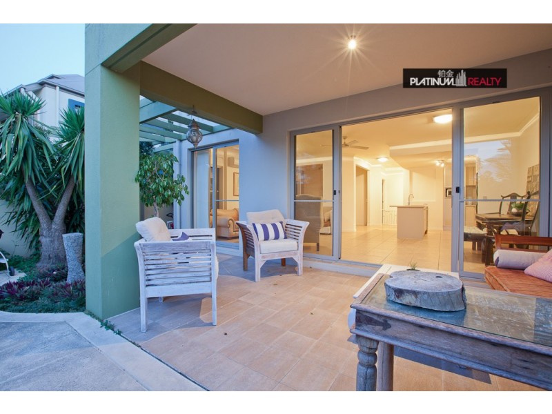 Carrara QLD 4211