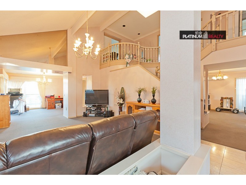 23 Allendale Entrance, Mermaid Waters QLD 4218