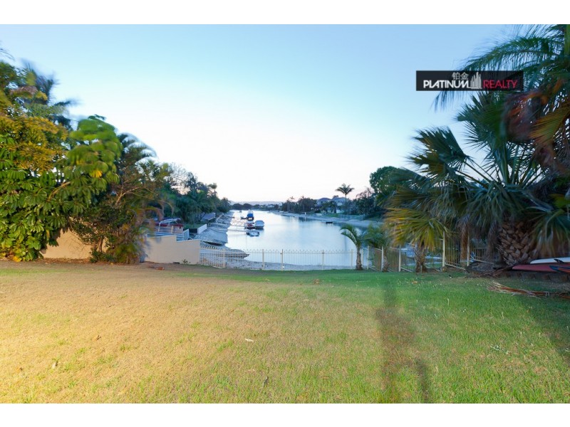 Broadbeach Waters QLD 4218