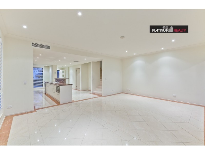 Broadbeach Waters QLD 4218