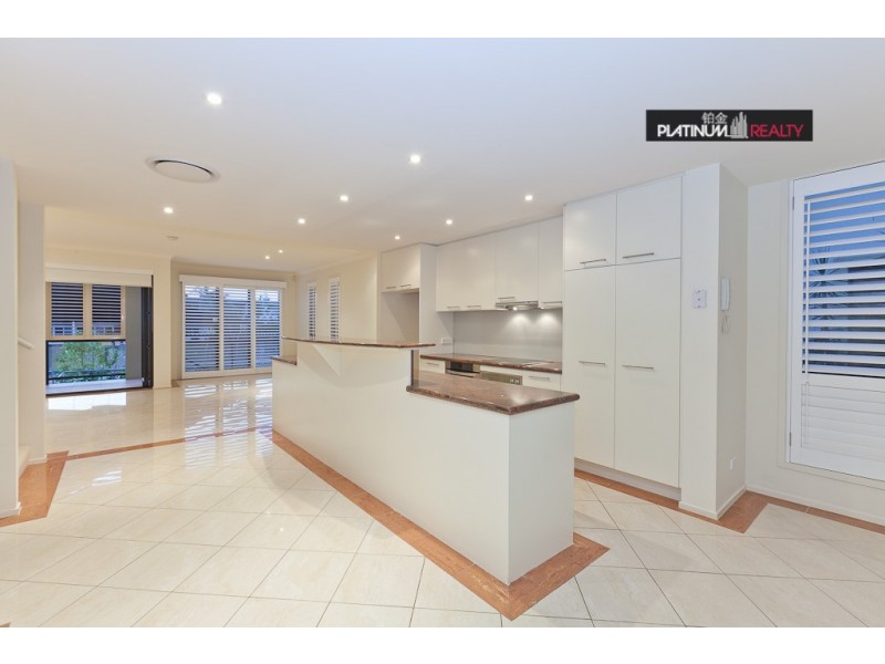 Broadbeach Waters QLD 4218