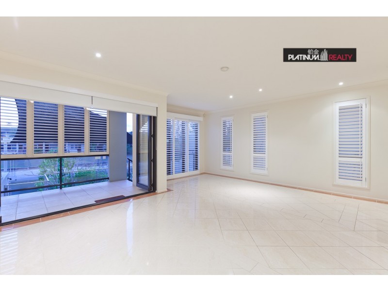 Broadbeach Waters QLD 4218