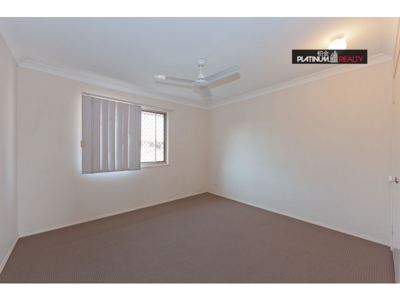 69/220 Christine Avenue, Burleigh Waters QLD 4220