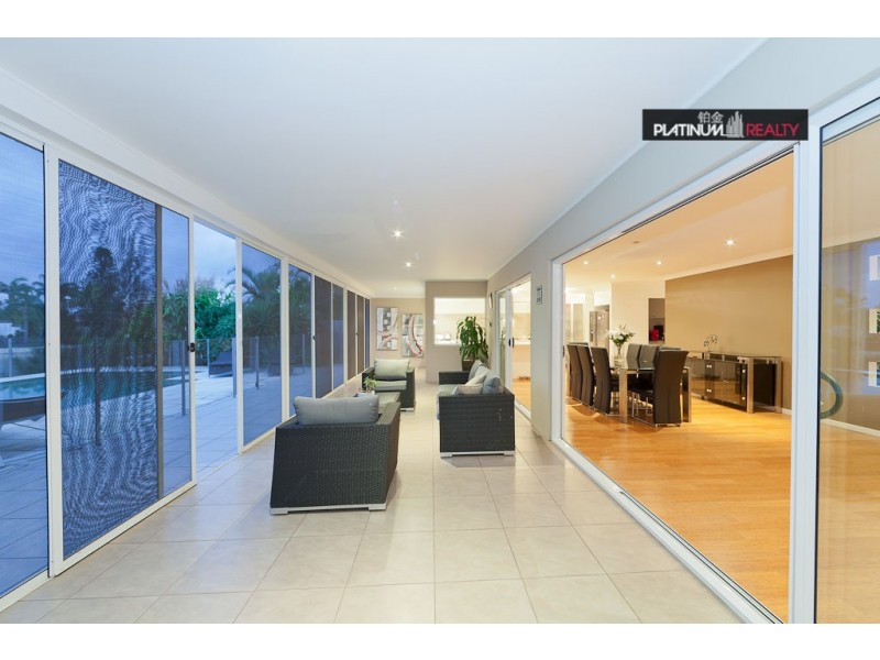 Broadbeach Waters QLD 4218