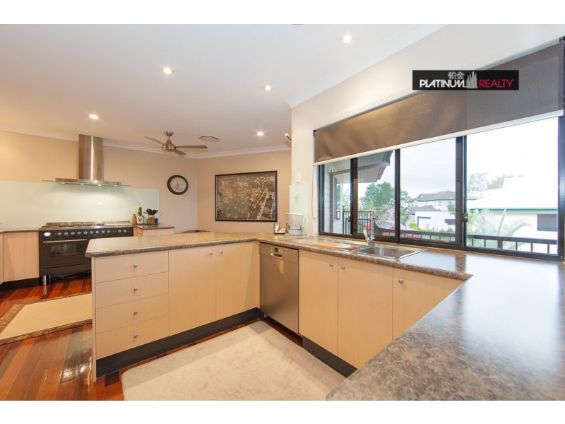 Highland Park QLD 4211