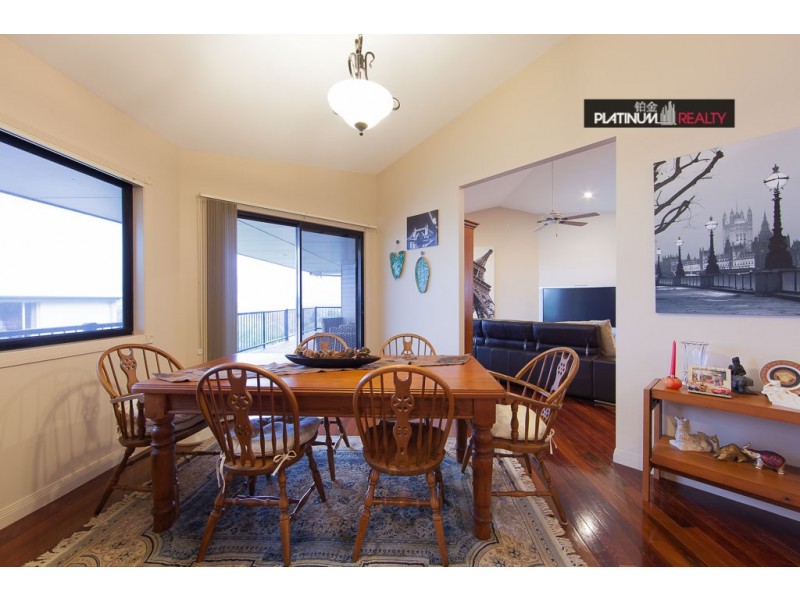 Highland Park QLD 4211