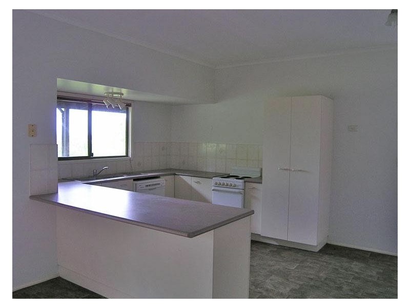 Tanah Merah QLD 4128
