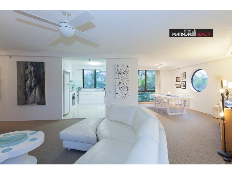 4 Thornton Street, Surfers Paradise QLD 4217