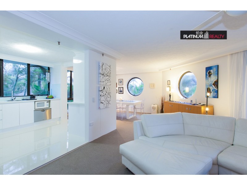 4 Thornton Street, Surfers Paradise QLD 4217