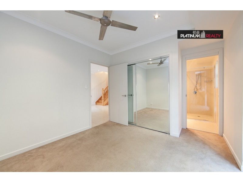 Runaway Bay QLD 4216