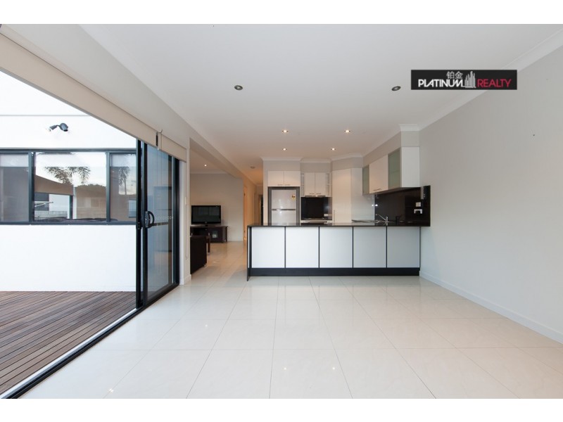 Runaway Bay QLD 4216