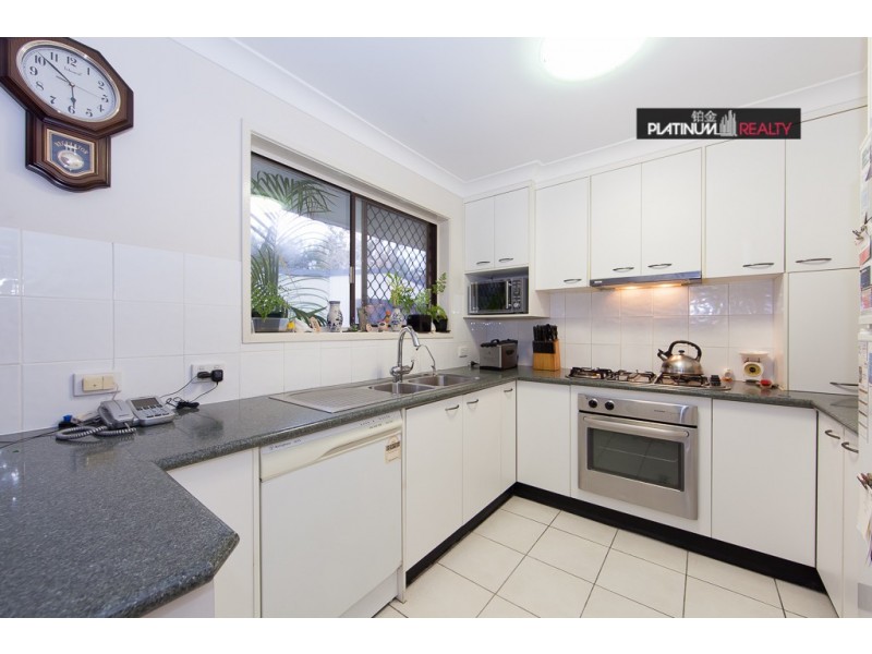 147 Markeri Street, Mermaid Waters QLD 4218